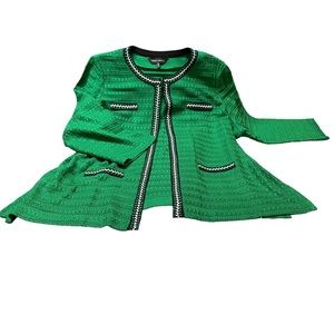 Misook Heritage Kelly Green XL Topper